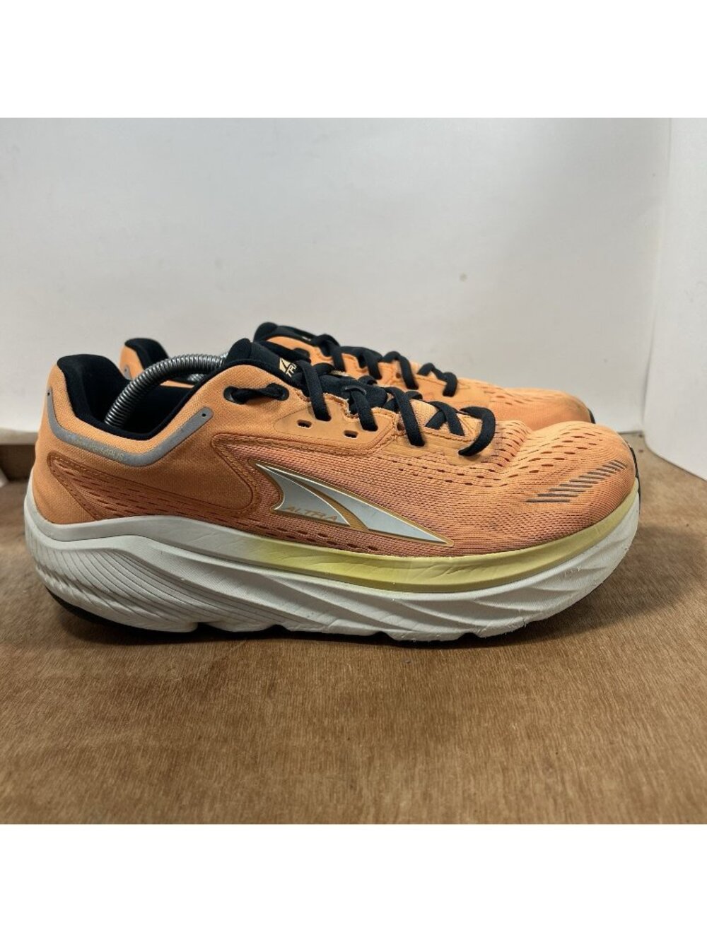 Altra Running Shoes Mens Size 11.5 Orange Max Cushion Road Sneakers AL0A82BW013